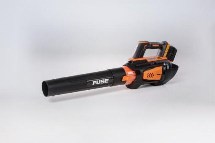 Villager 081343, Fuse akumulatorski duvač za lišće VBV 2440, 2x18V (36V)